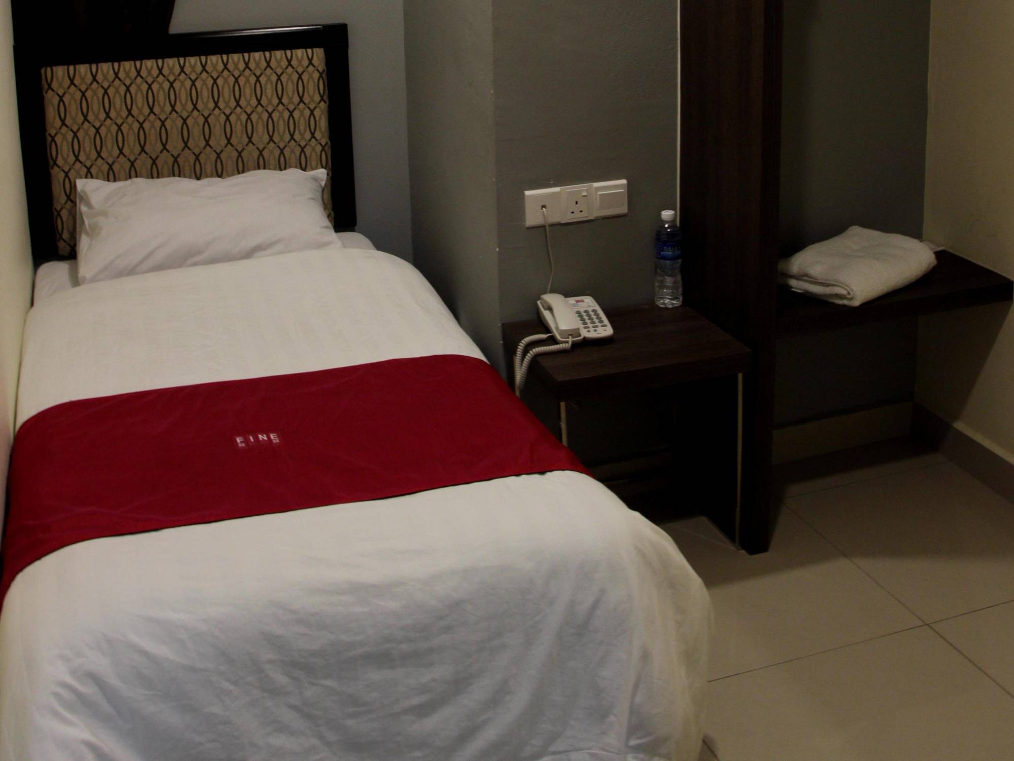 Oyo 700 Fine Hotel Kuala Lumpur Exterior photo